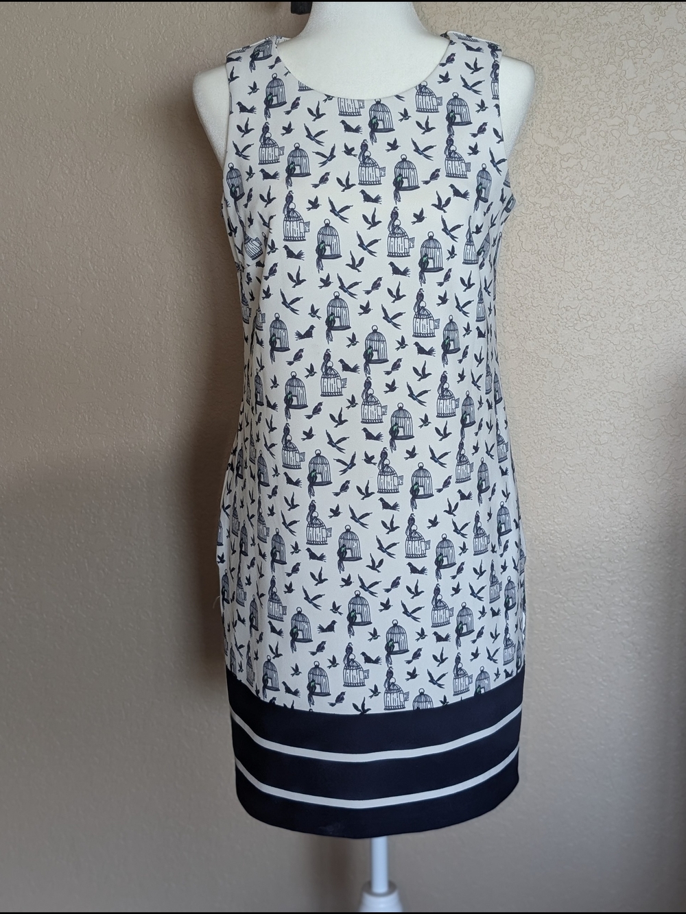 Julian Taylor Navy & White Printed Sleeveless Shift Dress - Picture 3 of 6